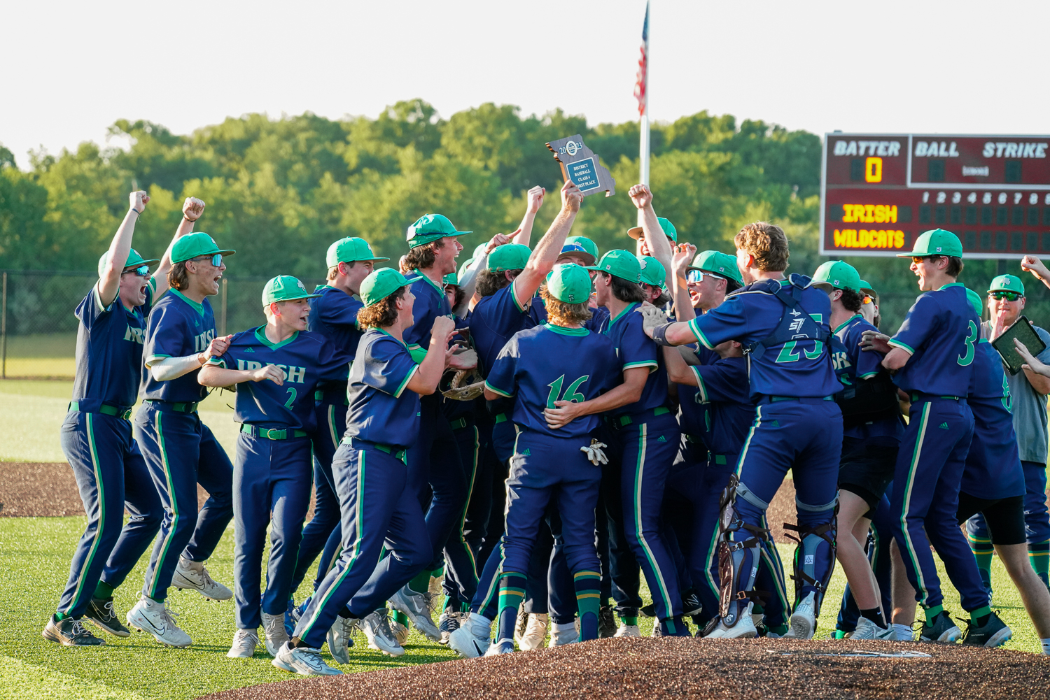 Irish Boys shock Wildcats for District 10 title