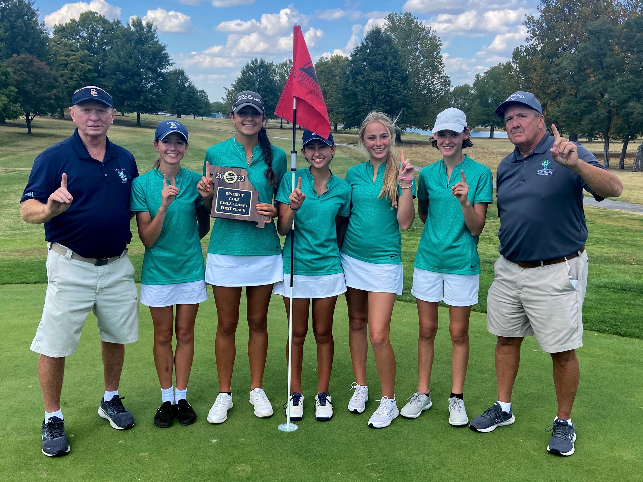 Golfers claim Big 8 and District titles
